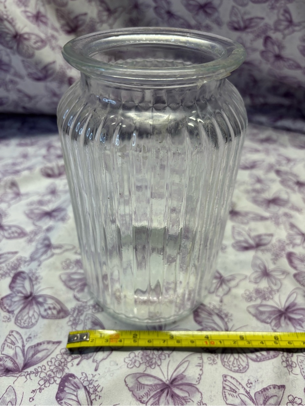 ✴️Clear Ribbed Glass Vase - Picture 3 of 3